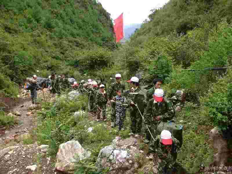 拓展基地和設(shè)施